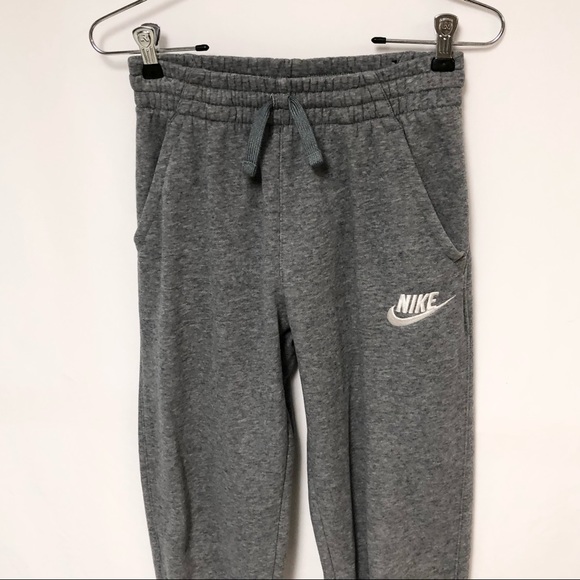 ❌SOLD❌ Nike Gray Jogger Sweatpants Boys Size Large - Picture 2 of 6